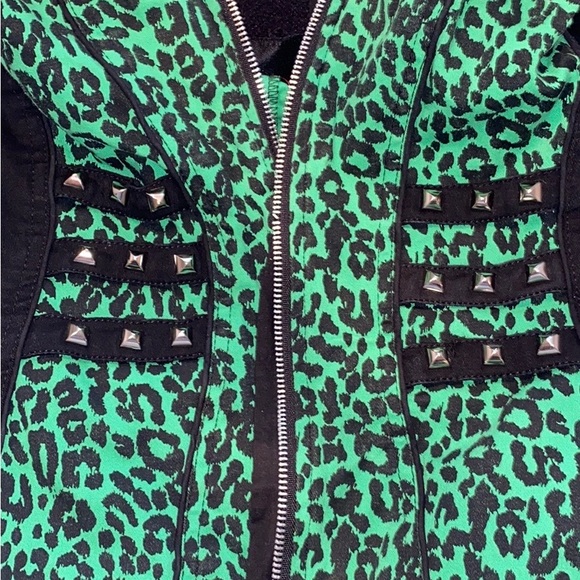 Green Leopard Print Tripp NYC Corset/Halter Top - Zips up the Front, Very Sexy - Picture 6 of 14